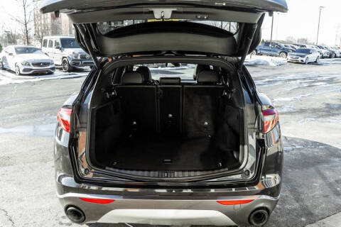 2022 Alfa Romeo Stelvio Ti