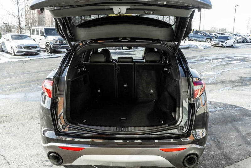 2022 Alfa Romeo Stelvio Ti