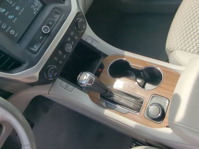 2018 GMC Acadia SLE-2