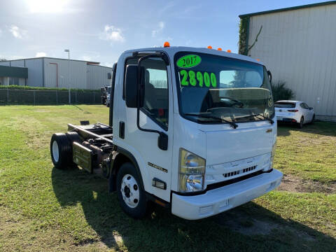 2017 Isuzu NPR-HD