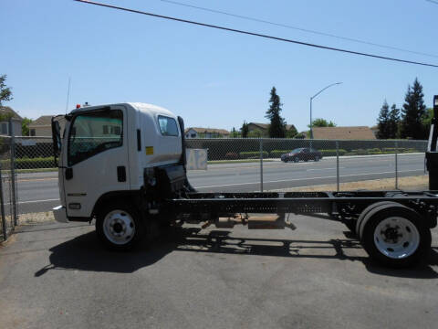 2013 Isuzu NPR-HD