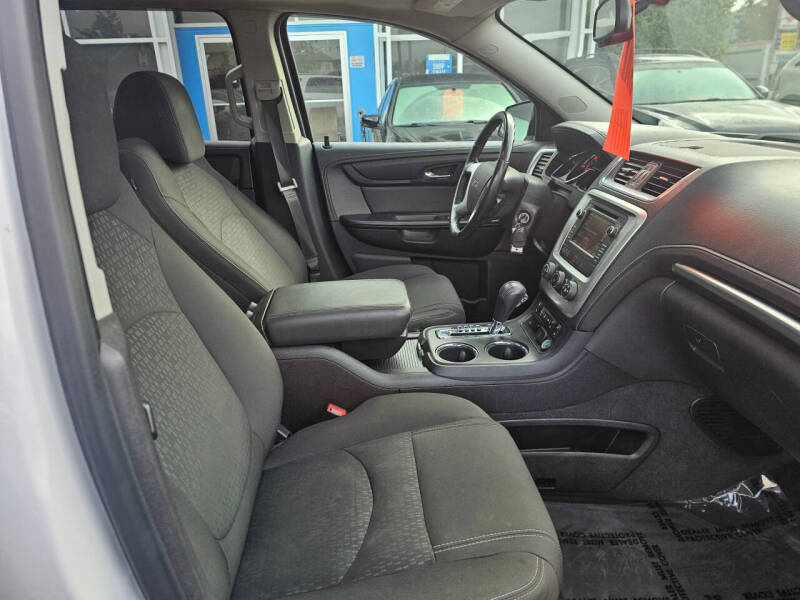 2016 GMC Acadia SLE-2