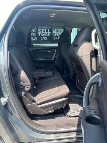 2011 GMC Acadia SL