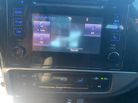 2017 Toyota Corolla LE