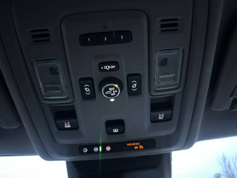 2021 Cadillac Escalade ESV Sport Platinum