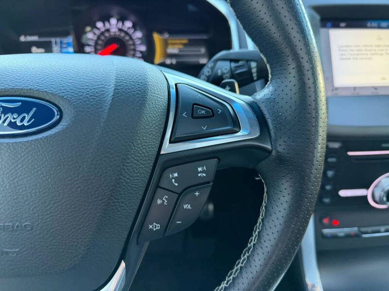 2019 Ford Edge ST