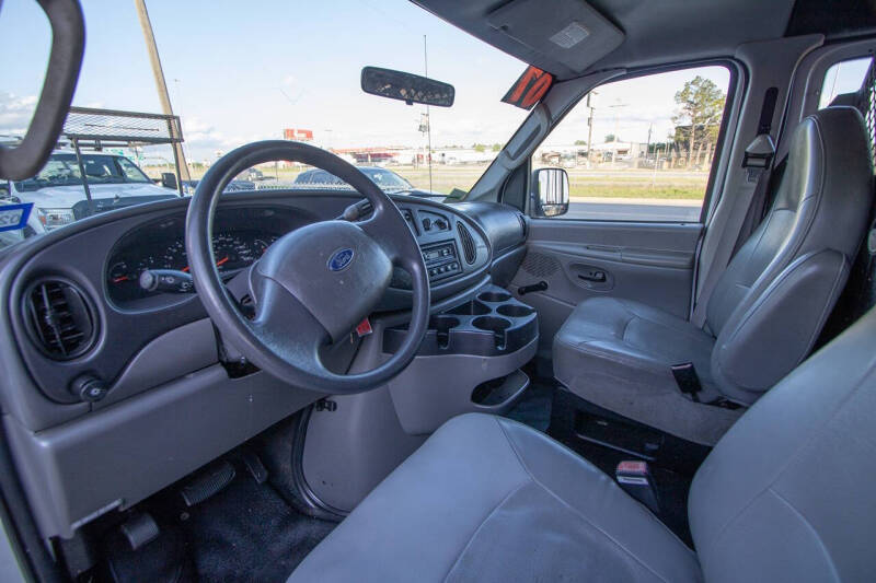2006 Ford E-Series
