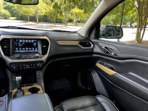 2019 GMC Acadia Denali