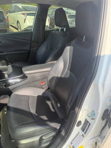 2019 Toyota Prius XLE AWD-e