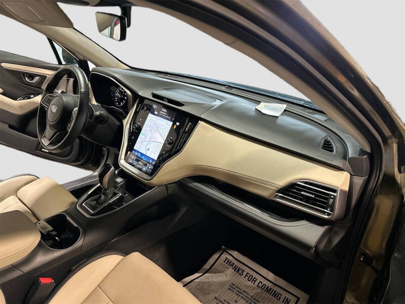 2025 Subaru Outback Limited XT