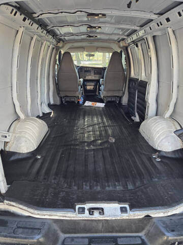 2016 Chevrolet Express 2500