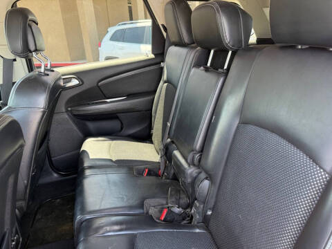 2020 Dodge Journey Crossroad
