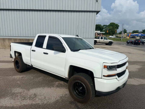 2018 Chevrolet Silverado 1500 Custom