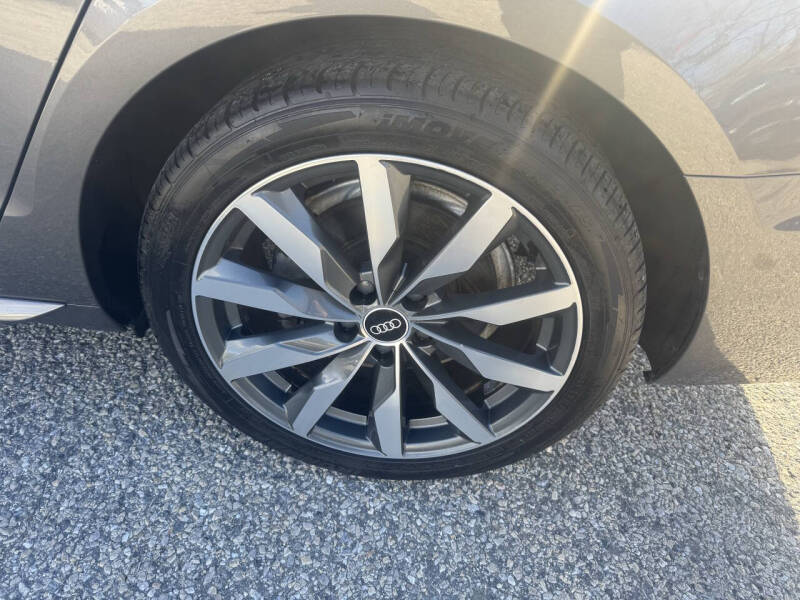 2021 Audi A4 quattro Premium Plus 40 TFSI