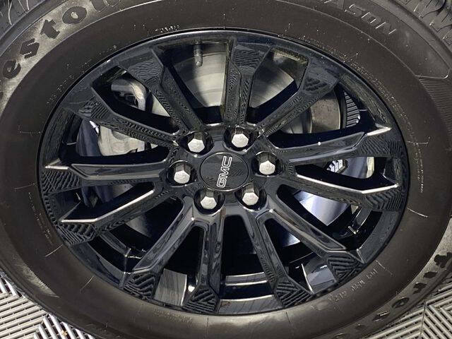 2022 GMC Canyon Elevation Standard