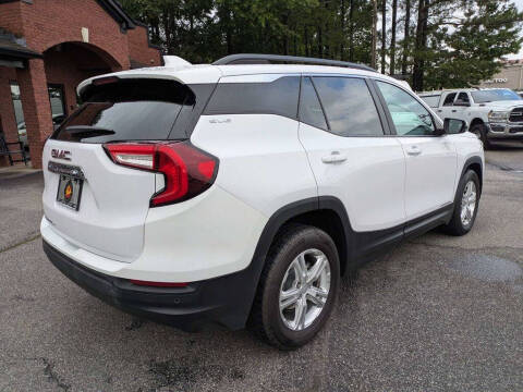 2022 GMC Terrain SLE