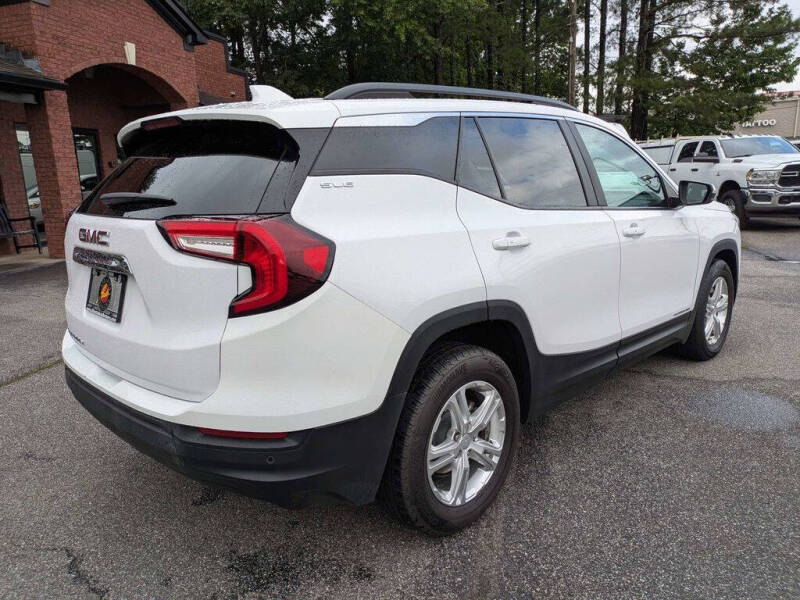 2022 GMC Terrain SLE