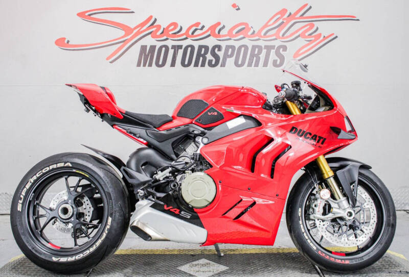 2023 Ducati Panigale V4 S