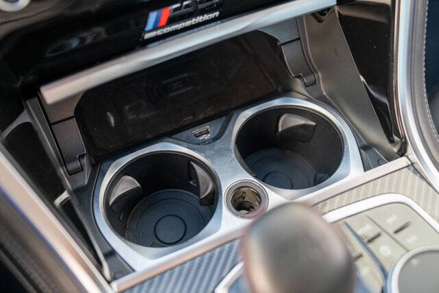2020 BMW M8 26