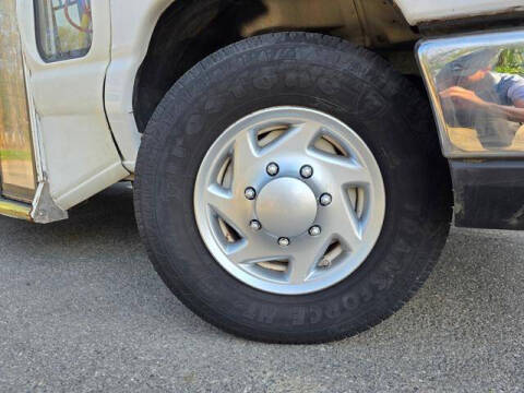 2017 Ford E-Series