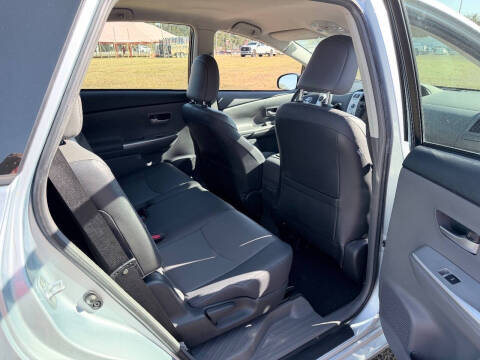 2013 Toyota Prius v Five