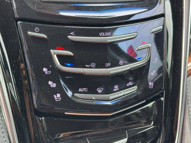 2017 Cadillac Escalade Premium Luxury