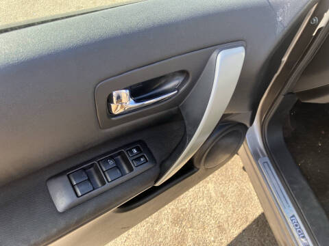 2013 Nissan Rogue SV