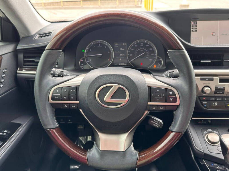 2018 Lexus ES 350