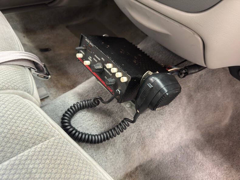 1997 Ford Crown Victoria LX