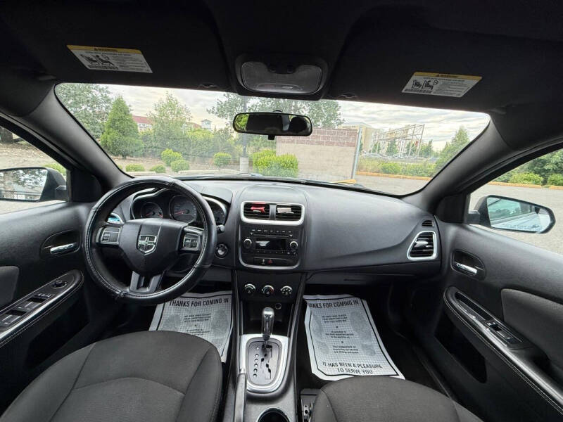 2013 Dodge Avenger SE