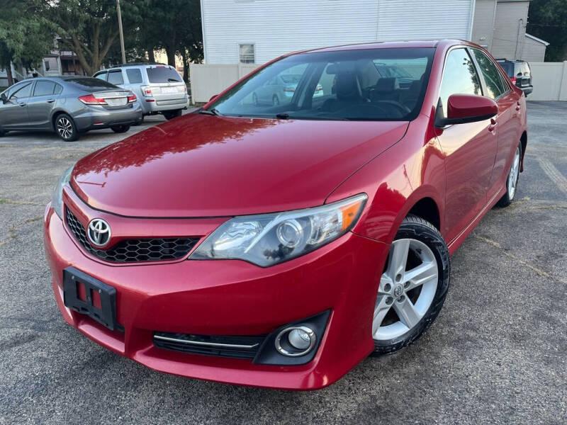 2014 Toyota Camry SE