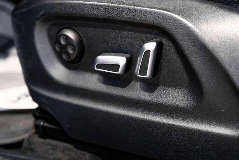 2017 Audi Q5 2.0T quattro Premium Plus