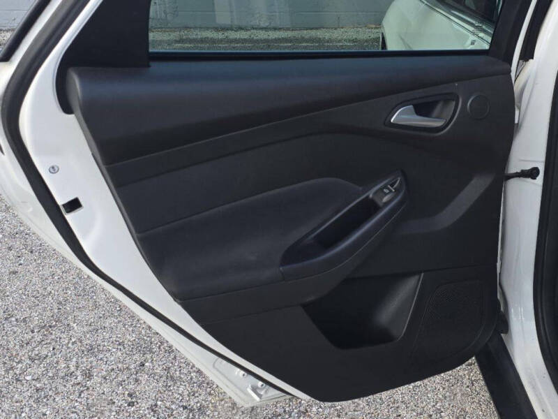 2016 Ford Focus Titanium