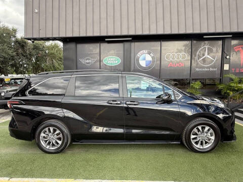 2023 Toyota Sienna
