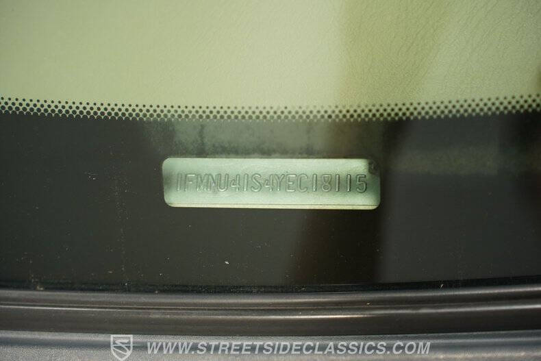 2000 Ford Excursion XLT