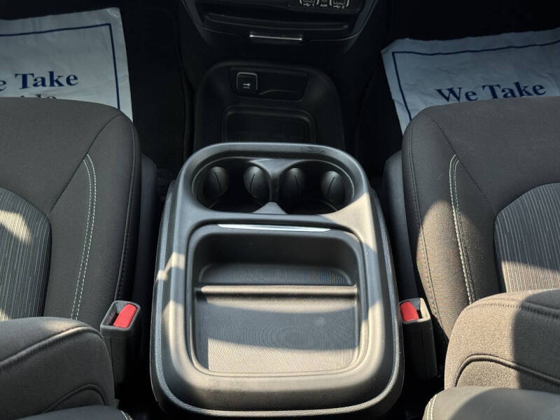 2024 Chrysler Pacifica Touring
