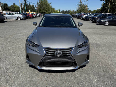 2017 Lexus IS 200t