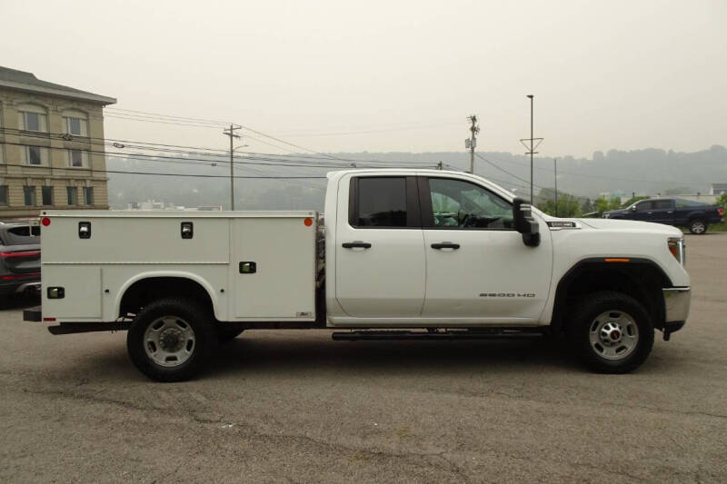 2022 GMC Sierra 2500HD Pro