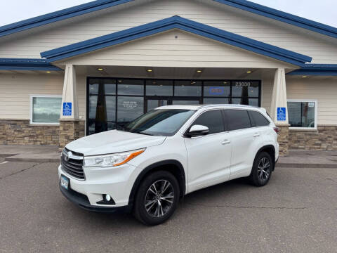 2016 Toyota Highlander for sale at The Car Buying Center in Loretto MN