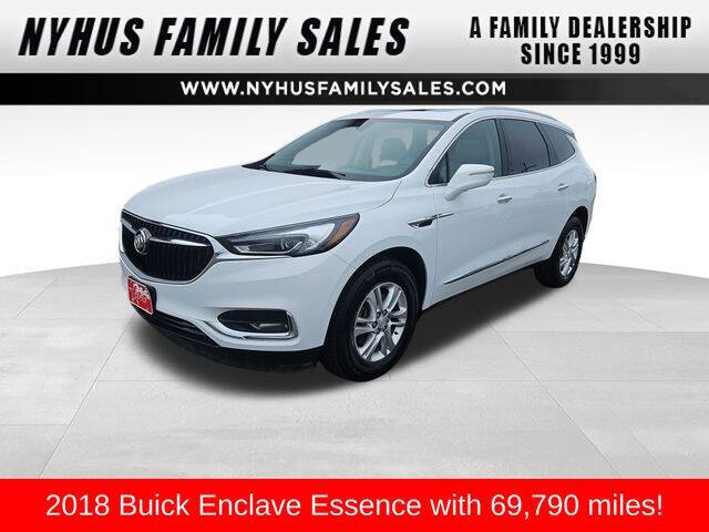 2018 Buick Enclave Essence's photo