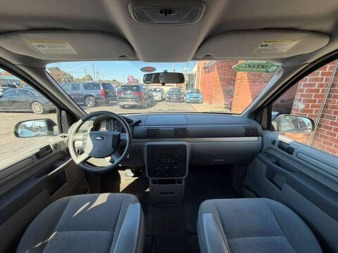 2006 Ford Freestar SE