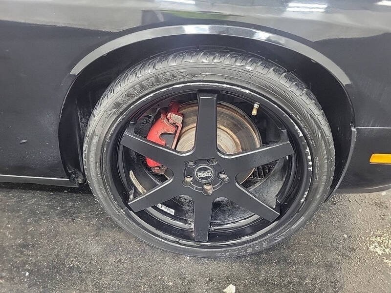 2013 Dodge Challenger SXT