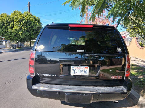 2014 GMC Yukon XL Denali