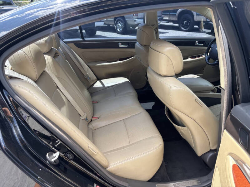 2013 Hyundai Genesis 3.8L