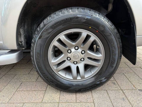 2004 Toyota Sequoia Limited