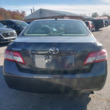 2010 Toyota Camry LE