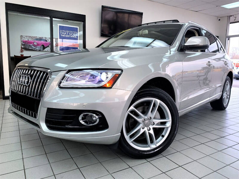 2014 Audi Q5 for sale at SAINT CHARLES MOTORCARS in Saint Charles IL