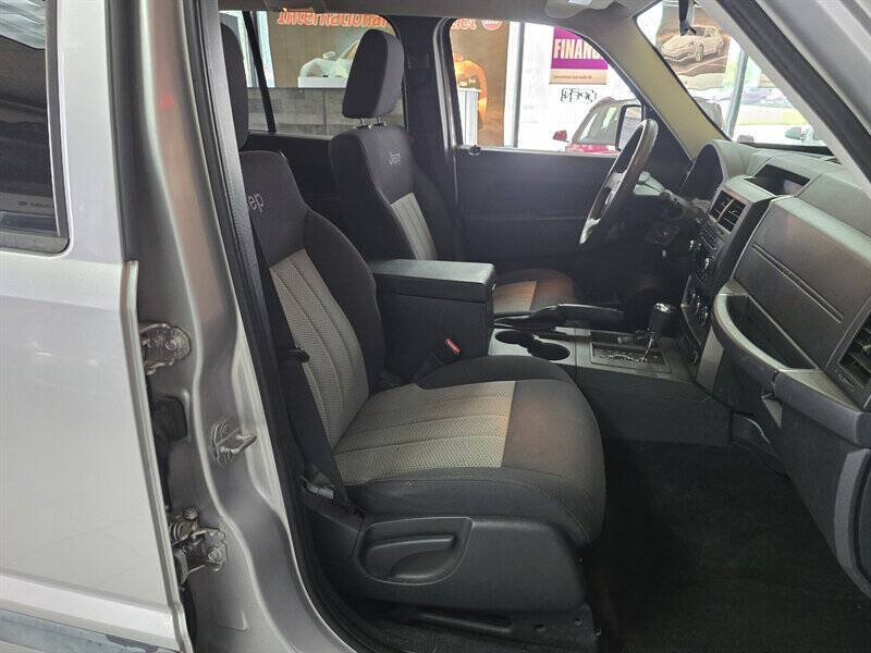 2009 Jeep Liberty Sport