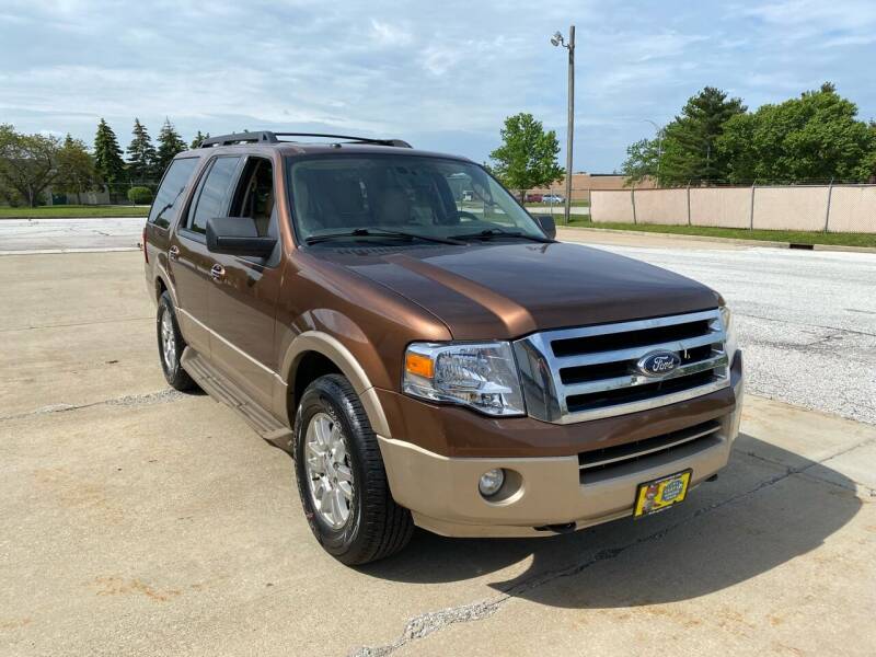 2012 Ford Expedition for sale at JE Autoworks LLC in Willoughby OH