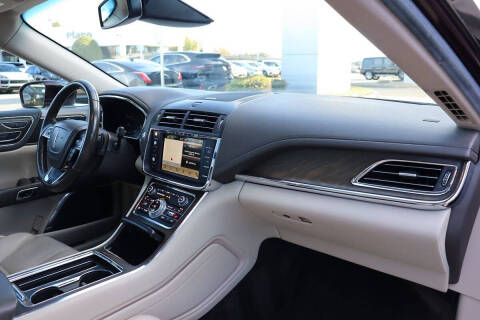 2018 Lincoln Continental Select